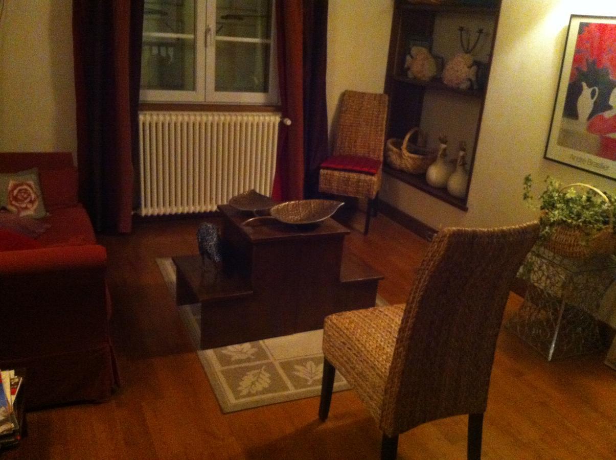 Auberge Fleurie Montsalvy Екстериор снимка